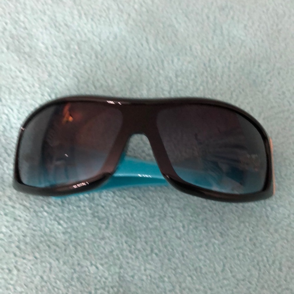 Van Dolce sunglasses